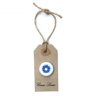 Medium Dark Blue and White Dorset Daisy Button